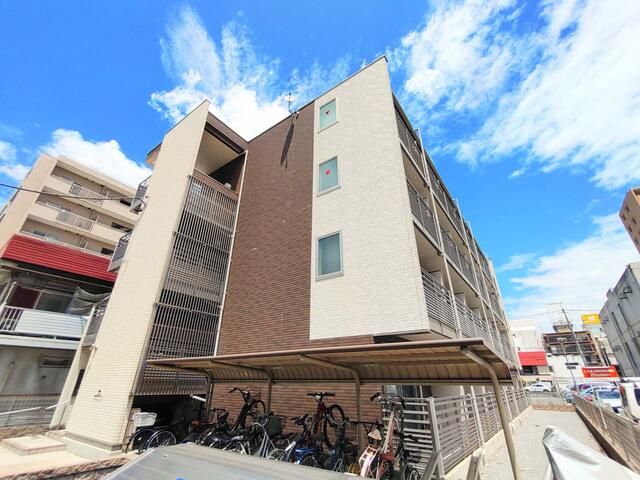 ��ʌ��t�����s�����P���ڂ̃}���V�����̌����O��