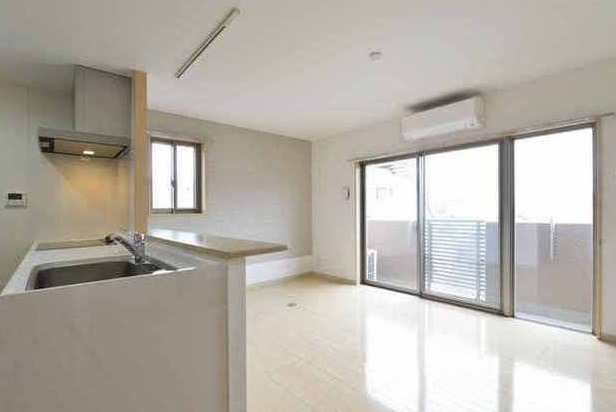 ��ʌ��������܎s��΋�{���P���ڂ̃}���V�����̋��ԁE���r���O