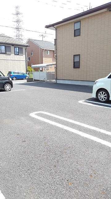 ��ʌ��������܎s��΋�약��T���ڂ̃A�p�[�g�̒��ԏ�