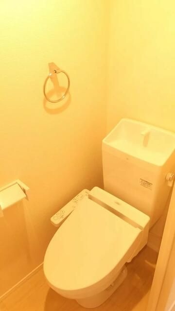 ��ʌ��t�����s�����P���ڂ̃}���V�����̃g�C��