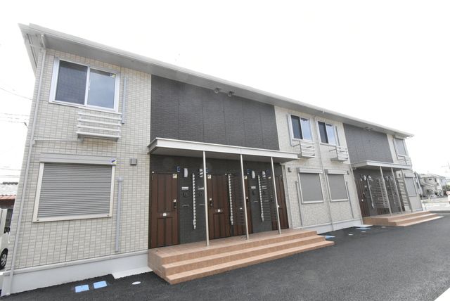 ��ʌ��������܎s����O���U����272-6�̃A�p�[�g�̌����O��