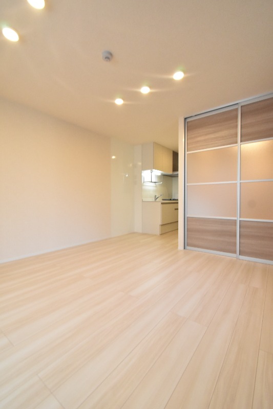 ��ʌ��������܎s������㗎���X���ڂ̃A�p�[�g�̋��ԁE���r���O