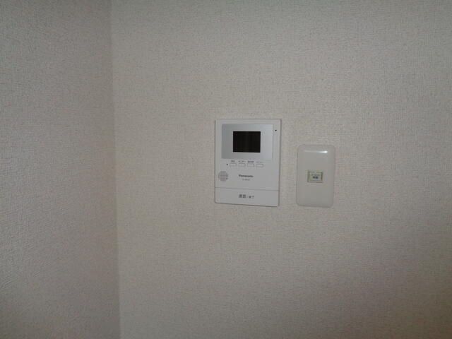 ��ʌ�����s�΋u�P���ڂ̃A�p�[�g�̂��̑�