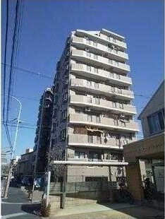 ��ʌ��������܎s���ʏ��R����13-22�̃}���V�����̌����O��