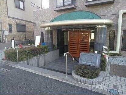 ��ʌ��������܎s���ʏ��R���ڂ̃}���V�����̃G���g�����X