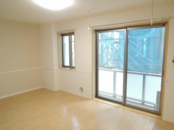 ��ʌ��������܎s�Y�a��k�Y�a�Q���ڂ̃}���V�����̋��ԁE���r���O