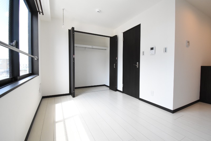 ��ʌ��������܎s�k��{�����Q���ڂ̃}���V�����̂��̑������E�X�y�[�X