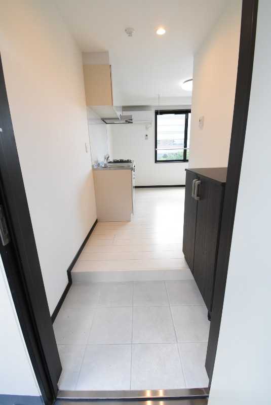 ��ʌ��������܎s�k��{�����Q���ڂ̃}���V�����̌���