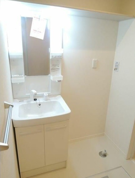 ��ʌ��������܎s�Y�a��k�Y�a�Q���ڂ̃}���V�����̐��ʏ�