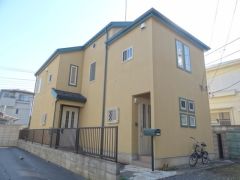 ��ʌ��������܎s��{��㏬��565-2�̃e���X�n�E�X�̌����O��