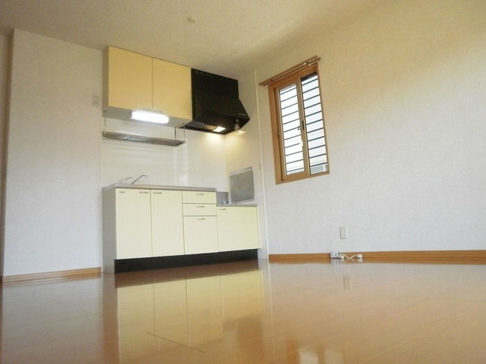 ��ʌ��t�����s���x�̃A�p�[�g�̋��ԁE���r���O