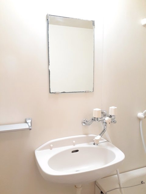 ��ʌ��@�c�s���m�؂P���ڂ̃}���V�����̐��ʏ�