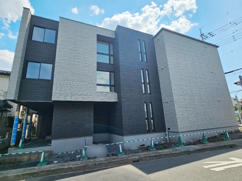 ��ʌ��������܎s��{��������P���ڂ̃}���V�����̌����O��