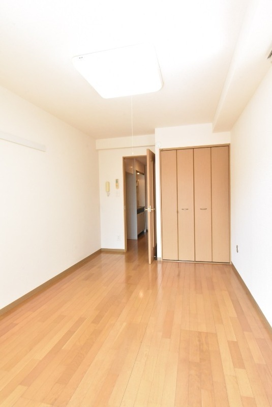 ��ʌ��������܎s��{��g�~���S���ڂ̃}���V�����̋��ԁE���r���O