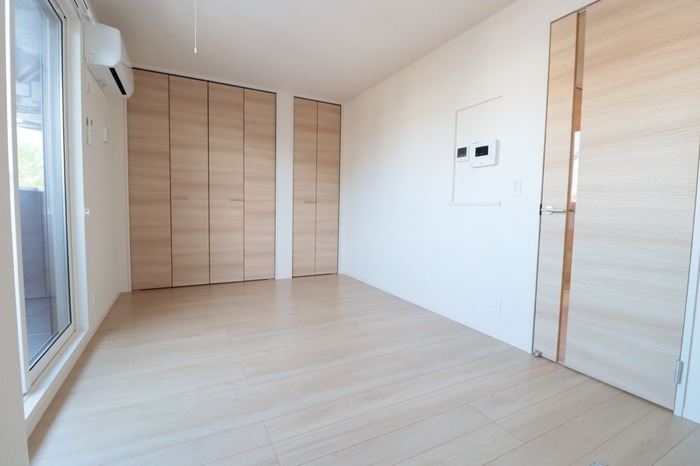 ��ʌ�����s�����Q���ڂ̃A�p�[�g�̂��̑������E�X�y�[�X