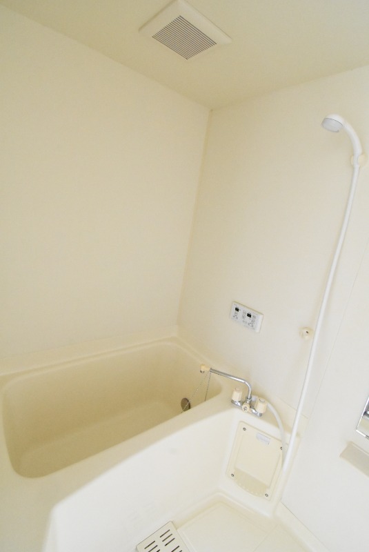 ��ʌ��������܎s������厚���V��̃A�p�[�g�̃o�X