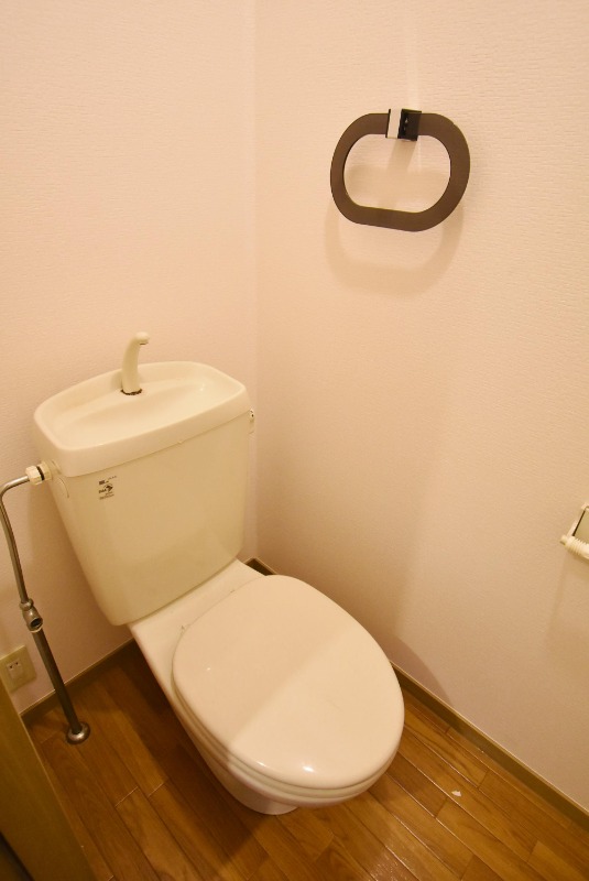 ��ʌ��������܎s�Y�a��O�n�R���ڂ̃A�p�[�g�̃g�C��