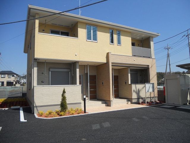 ��ʌ��������܎s��΋�{���S����3-18-1�̃A�p�[�g�̌����O��