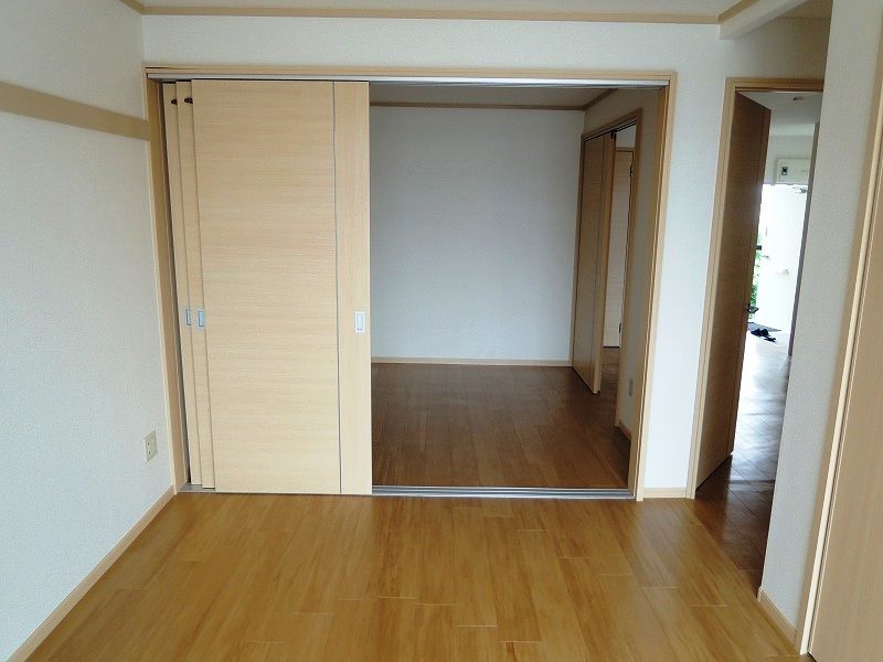 ��ʌ��k�����S�ɓޒ��厚�����̃}���V�����̂��̑������E�X�y�[�X