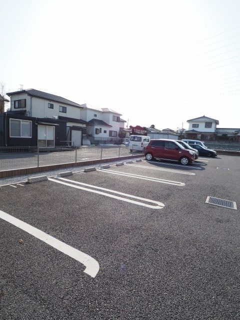 ��ʌ��������܎s��΋�{���S���ڂ̃A�p�[�g�̒��ԏ�