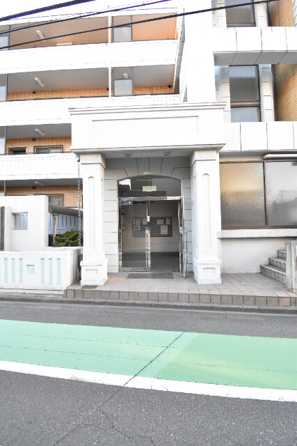 ��ʌ��������܎s�Y�a�挳���P���ڂ̃}���V�����̃G���g�����X