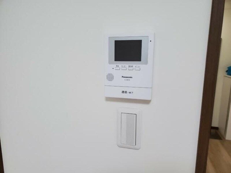 ��ʌ��t�����s�l��˂P���ڂ̃A�p�[�g�̂��̑�