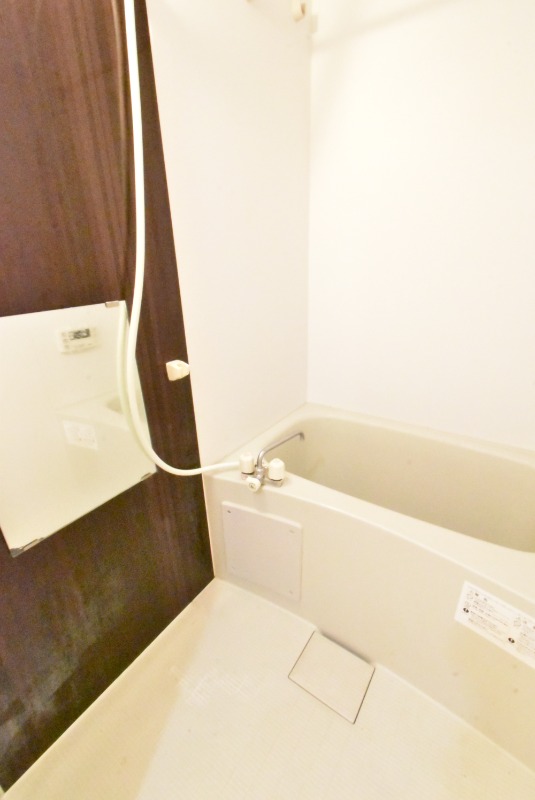 ��ʌ��������܎s�΋�����S���ڂ̃}���V�����̃o�X