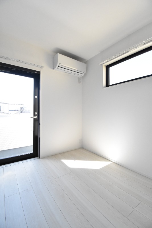 ��ʌ��������܎s�Y�a���؍�S���ڂ̃A�p�[�g�̋��ԁE���r���O