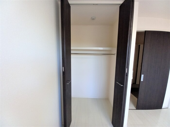 ��ʌ��t�����s�~�c�{���Q���ڂ̃A�p�[�g�̎��[