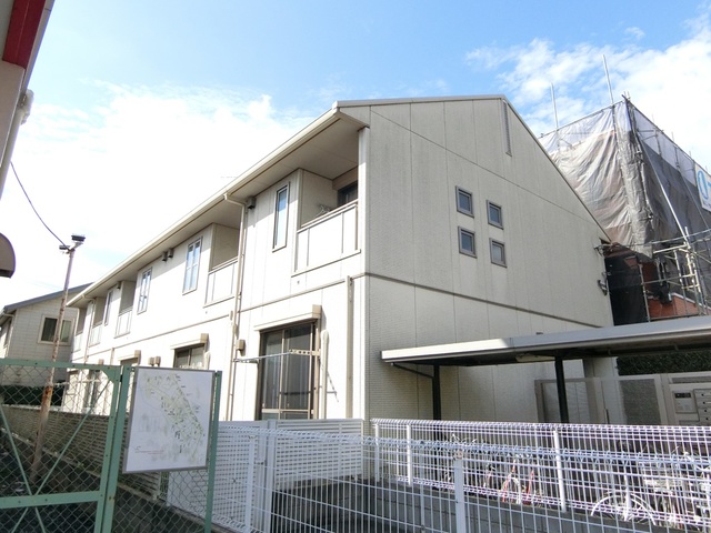 ��ʌ��������܎s�����擌��{�Q���ڂ̃A�p�[�g�̌����O��