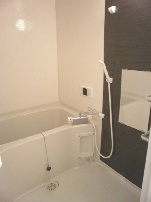 ��ʌ��������܎s�������a�c���P���ڂ̃A�p�[�g�̃o�X