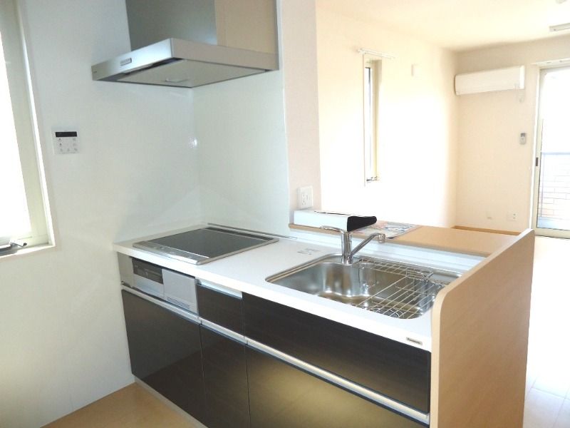 ��ʌ��������܎s�������a�c���P���ڂ̃A�p�[�g�̃L�b�`��