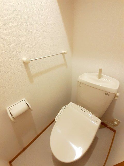 ��ʌ��@�c�s���V�h�T���ڂ̃A�p�[�g�̃g�C��