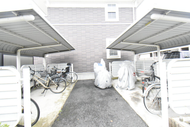 ��ʌ��@�c�s���V�h�T���ڂ̃A�p�[�g�̂��̑�