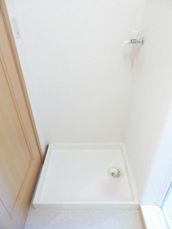 ��ʌ��z�J�s�厚���т̃A�p�[�g�̂��̑��ݔ�