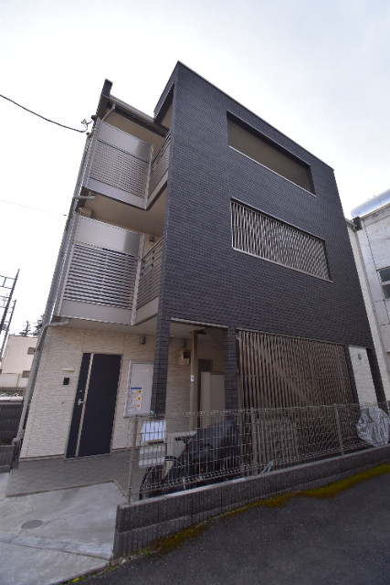 ��ʌ��������܎s�Y�a���؍�Q���ڂ̃}���V�����̃G���g�����X