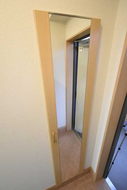 ��ʌ��k�����S�ɓޒ������T���ڂ̃}���V�����̌���