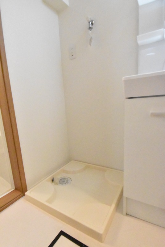 ��ʌ�����s�˒˓��Q���ڂ̃A�p�[�g�̂��̑�