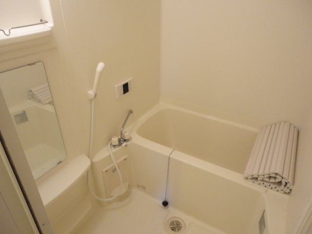 ��ʌ��������܎s������厚��J�̃A�p�[�g�̃o�X