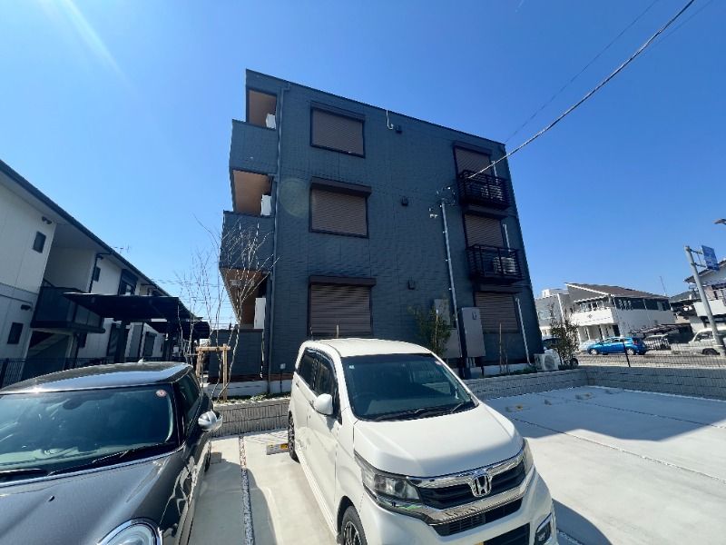 ��ʌ��������܎s�������˂P���ڂ̃A�p�[�g�̌����O��