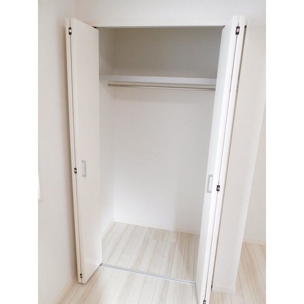 ��ʌ�����s�����J�{���Q���ڂ̃A�p�[�g�̎��[