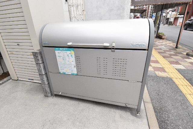 ��ʌ�����s�����J�{���Q���ڂ̃A�p�[�g�̂��̑�