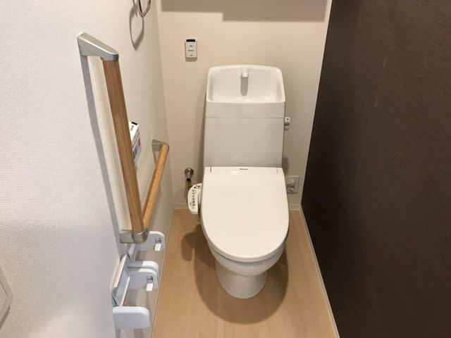 ��ʌ��@�c�s�厚���l�̃A�p�[�g�̃g�C��