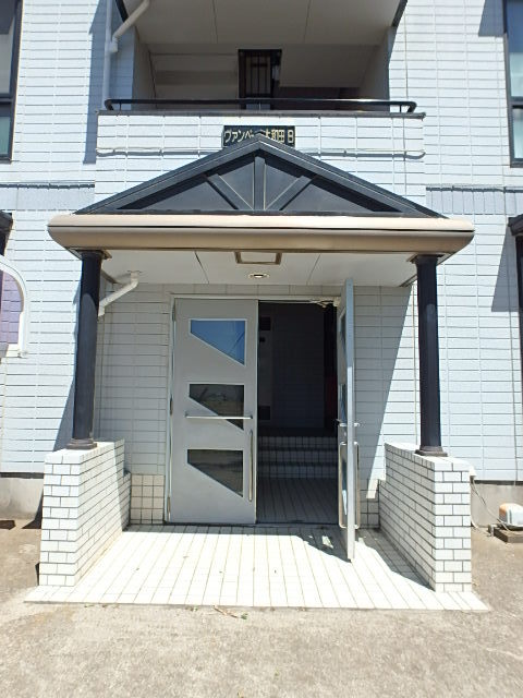 ��ʌ��������܎s�������a�c���P���ڂ̃A�p�[�g�̃G���g�����X