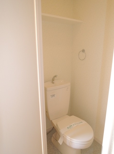 ��ʌ��������܎s�Y�a��O�n�Q���ڂ̃A�p�[�g�̃g�C��