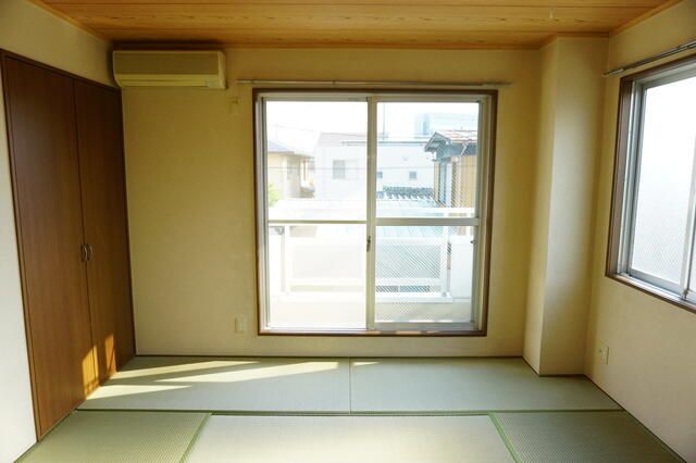 ��ʌ�����s�≺���R���ڂ̃}���V�����̂��̑������E�X�y�[�X