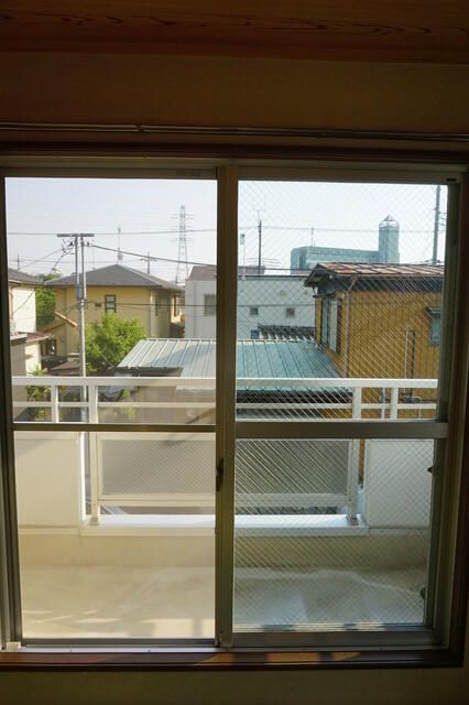 ��ʌ�����s�≺���R���ڂ̃}���V�����̃o���R�j�[