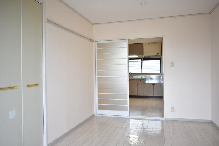 ��ʌ��������܎s����O���U���ڂ̃A�p�[�g�̂��̑������E�X�y�[�X