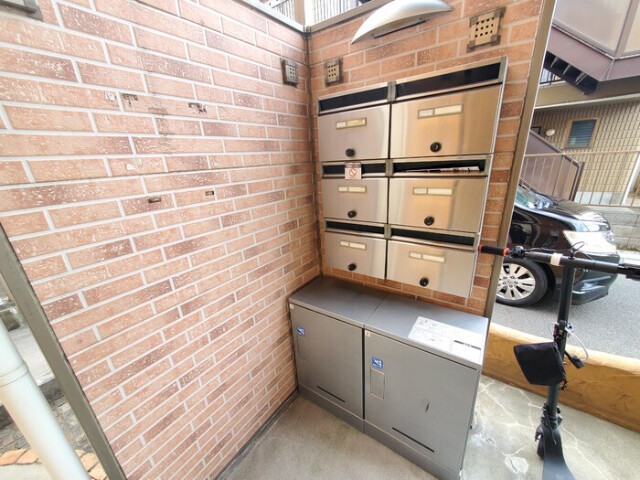 ��ʌ��������܎s��{��听���R���ڂ̃A�p�[�g�̂��̑�