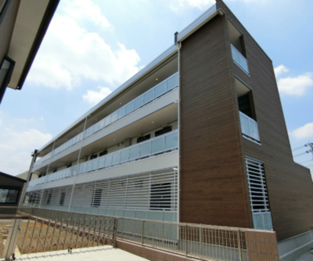 ��ʌ������s���v��1120-10�̃A�p�[�g�̌����O��